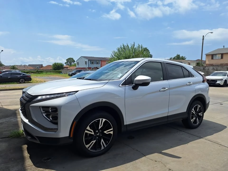 2025 Mitsubishi Eclipse Cross - Image 3 of 6