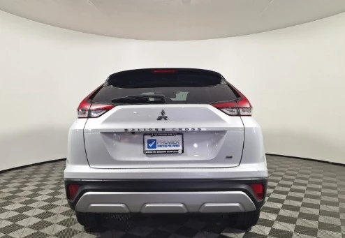 2025 Mitsubishi Eclipse Cross - Image 5 of 12