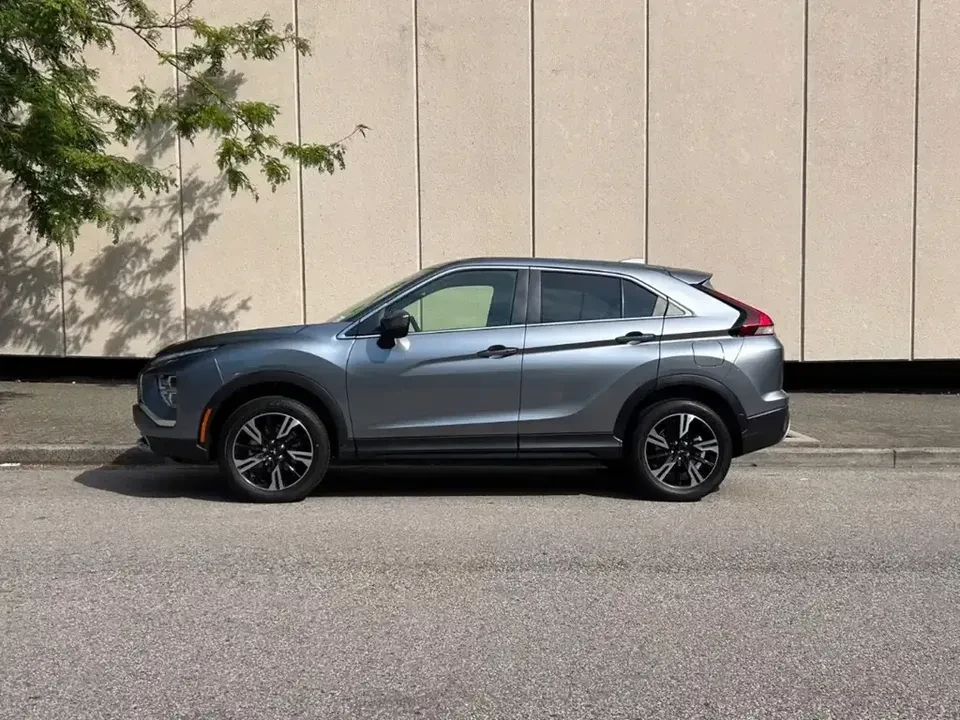 2025 Mitsubishi Eclipse Cross - Image 5 of 20