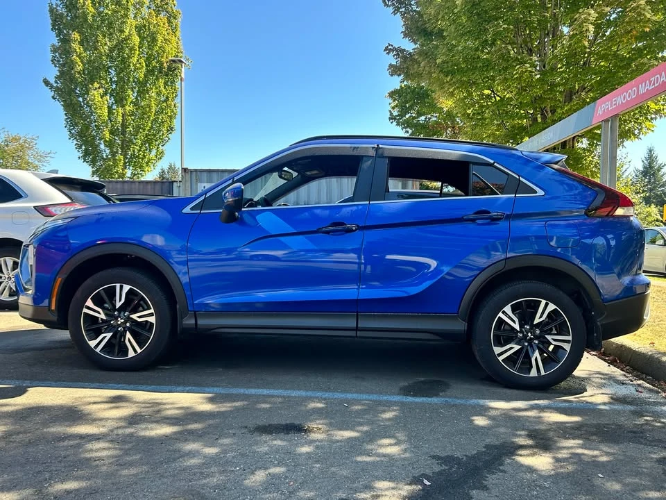 2025 Mitsubishi Eclipse Cross - Image 4 of 19