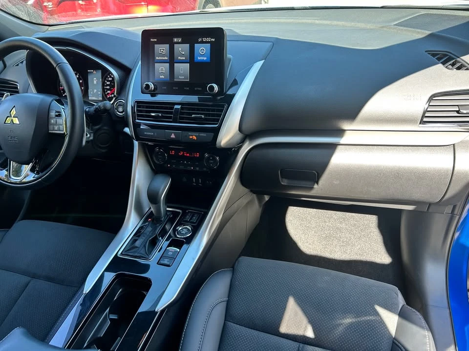 2025 Mitsubishi Eclipse Cross - Image 15 of 19
