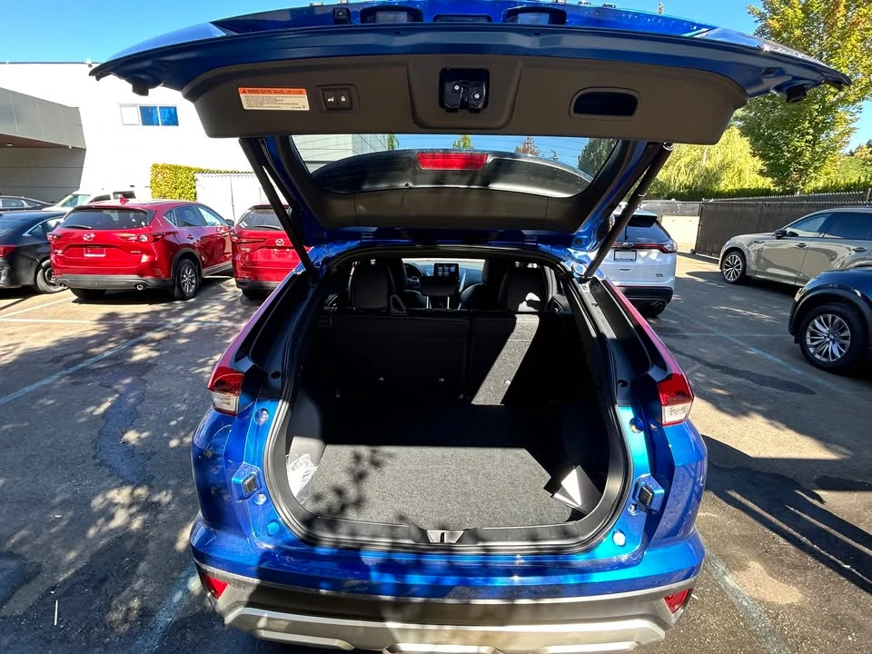 2025 Mitsubishi Eclipse Cross - Image 18 of 19