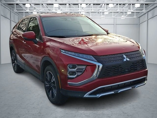2025 Mitsubishi Eclipse Cross - Image 3 of 4