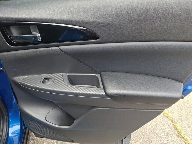 2025 Mitsubishi Eclipse Cross - Image 14 of 20