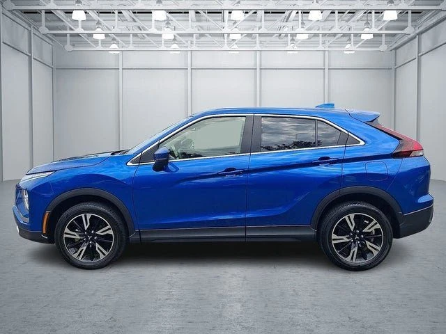 2025 Mitsubishi Eclipse Cross - Image 2 of 20