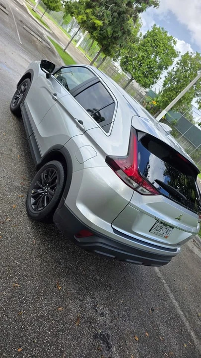 2025 Mitsubishi Eclipse Cross - Image 6 of 12