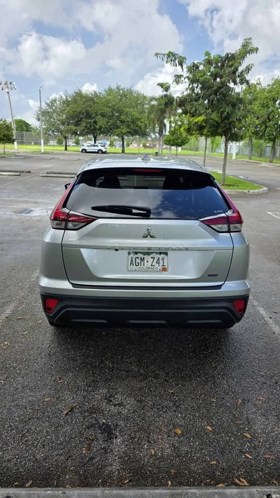 2025 Mitsubishi Eclipse Cross - Image 7 of 12