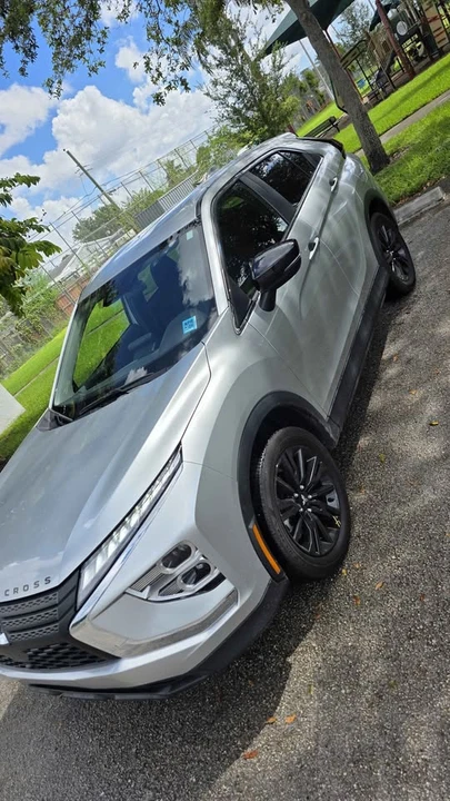 2025 Mitsubishi Eclipse Cross - Image 5 of 12
