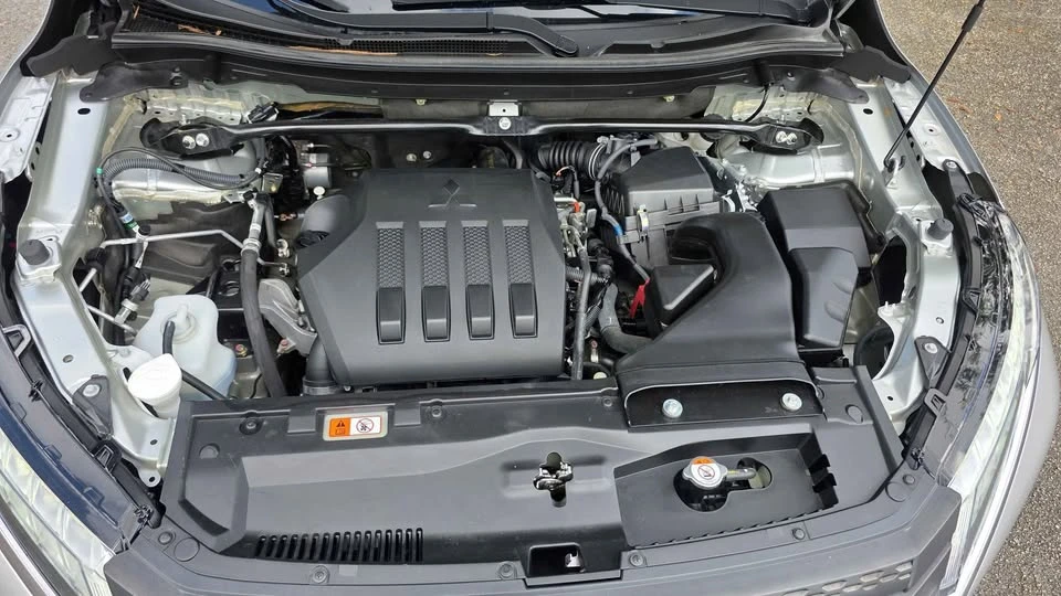2025 Mitsubishi Eclipse Cross - Image 12 of 12