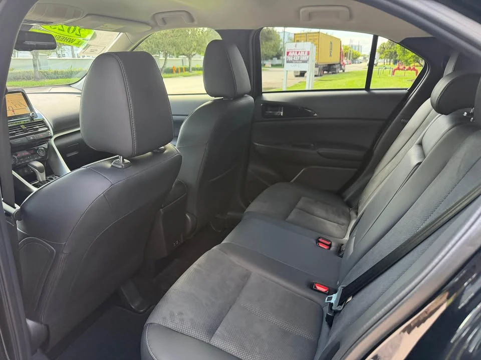 2025 Mitsubishi Eclipse Cross - Image 11 of 14