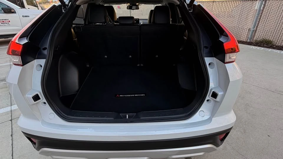 2025 Mitsubishi Eclipse Cross - Image 16 of 18