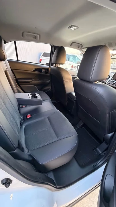 2025 Mitsubishi Eclipse Cross - Image 14 of 18