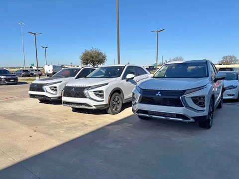 2025 Mitsubishi Eclipse Cross SE