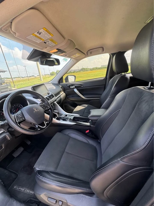 2025 Mitsubishi Eclipse Cross - Image 5 of 9