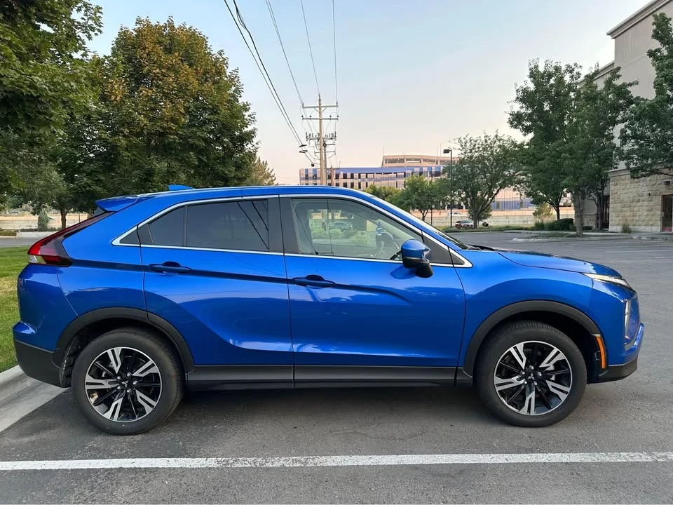2025 Mitsubishi Eclipse Cross - Image 8 of 16