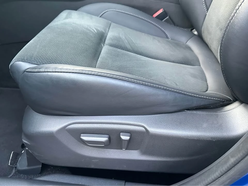 2025 Mitsubishi Eclipse Cross - Image 15 of 16
