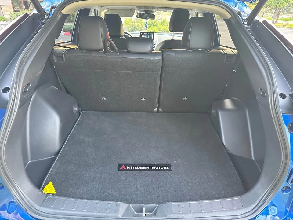 2025 Mitsubishi Eclipse Cross - Image 11 of 16