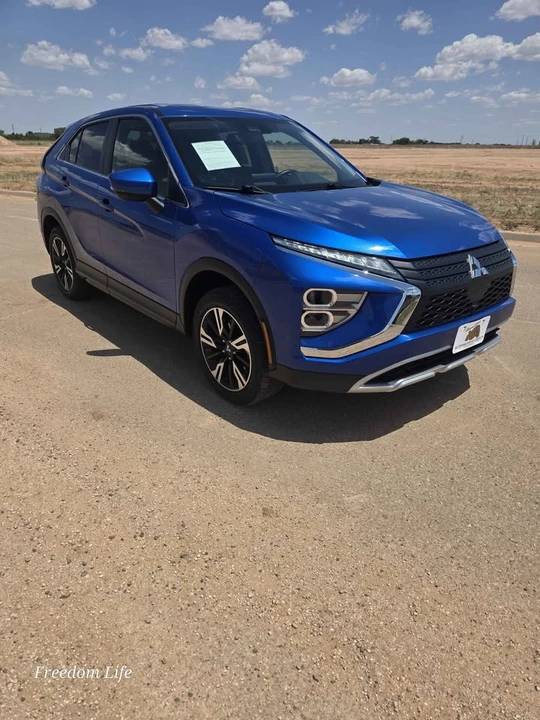 2025 Mitsubishi Eclipse Cross - Image 2 of 6