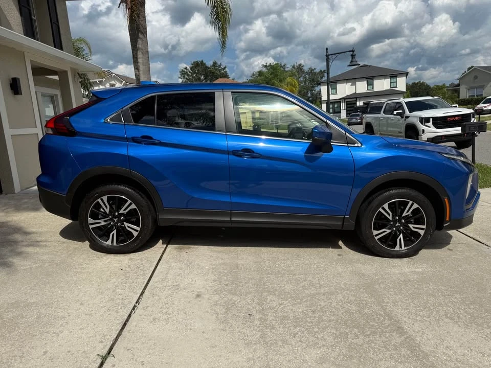 2025 Mitsubishi Eclipse Cross - Image 3 of 20
