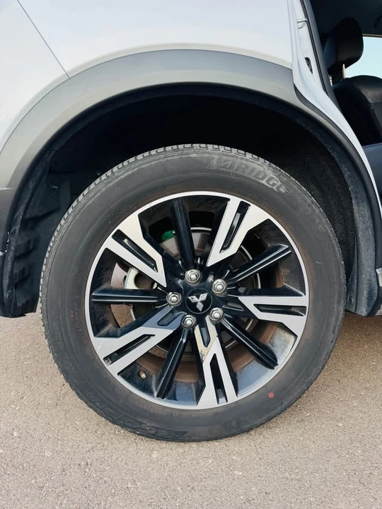 2025 Mitsubishi Eclipse Cross - Image 12 of 12