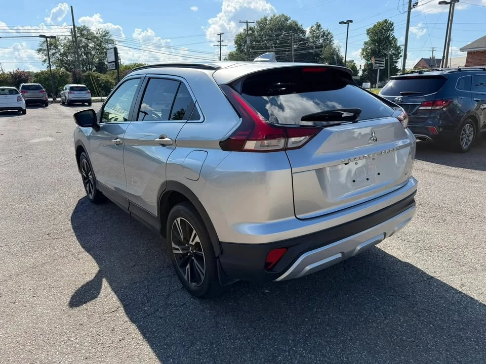 2025 Mitsubishi Eclipse Cross - Image 2 of 8