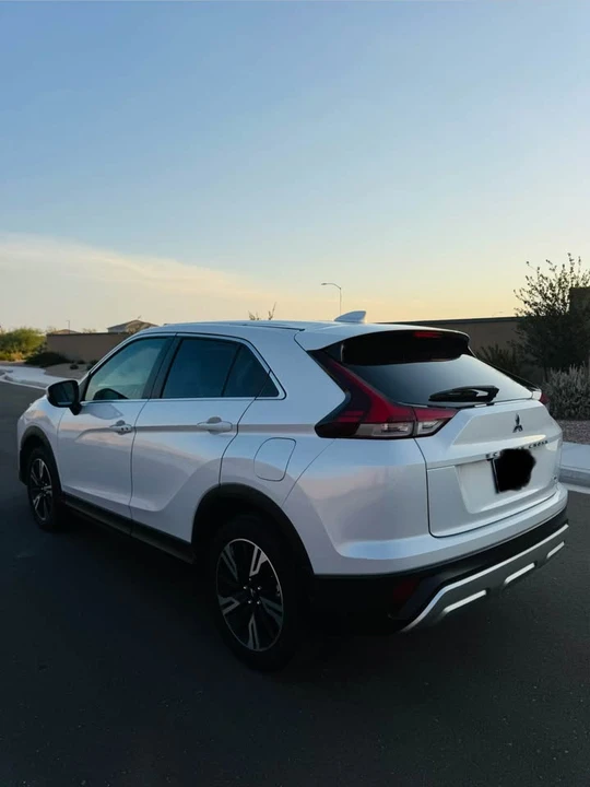 2025 Mitsubishi Eclipse Cross - Image 5 of 12