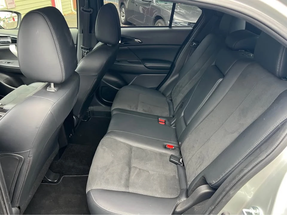 2025 Mitsubishi Eclipse Cross - Image 9 of 15