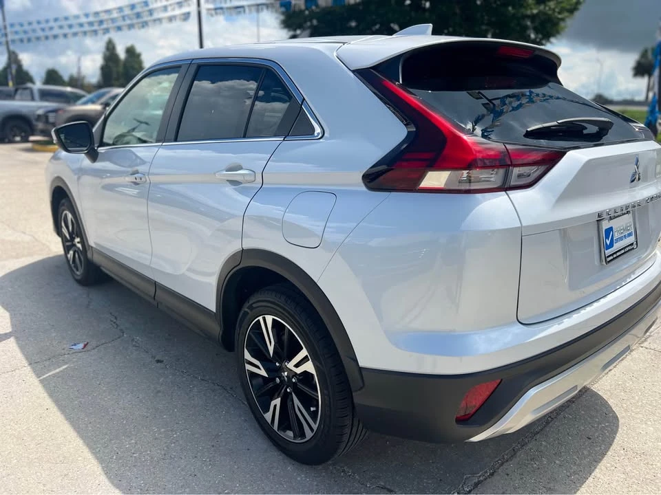 2025 Mitsubishi Eclipse Cross - Image 7 of 11