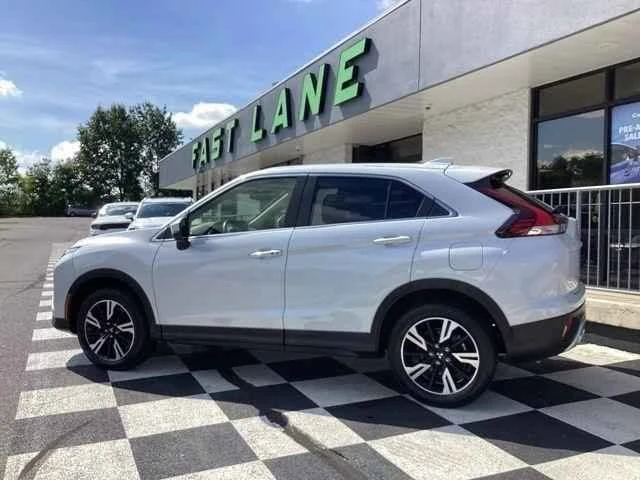 2025 Mitsubishi Eclipse Cross - Image 4 of 20