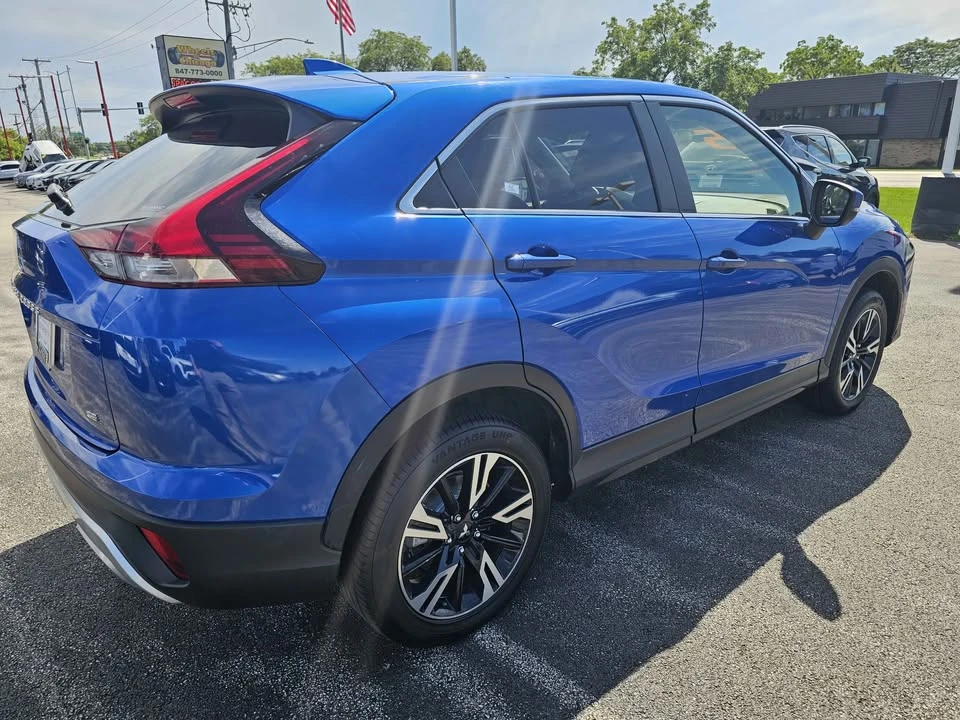 2025 Mitsubishi Eclipse Cross - Image 5 of 12