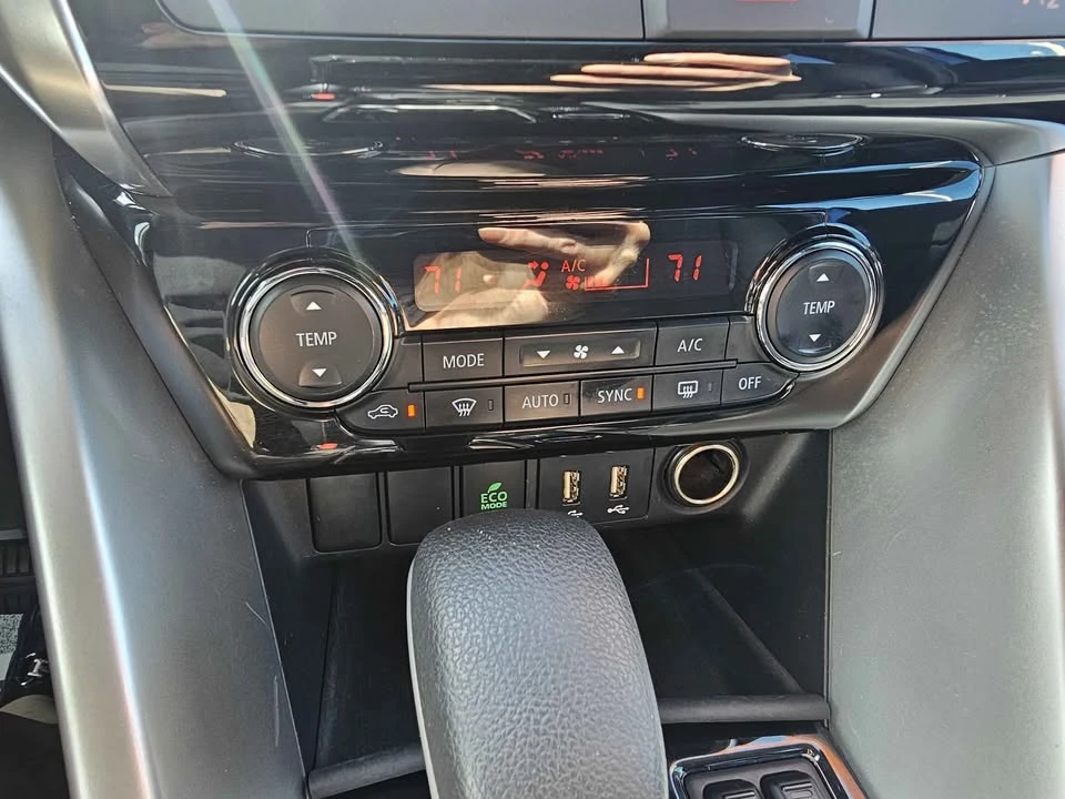 2025 Mitsubishi Eclipse Cross - Image 9 of 12