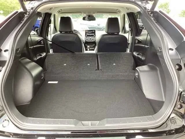 2025 Mitsubishi Eclipse Cross - Image 10 of 20