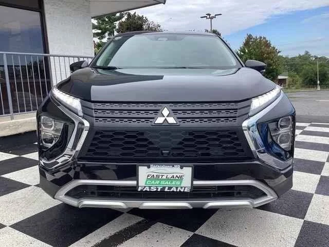 2025 Mitsubishi Eclipse Cross - Image 3 of 20