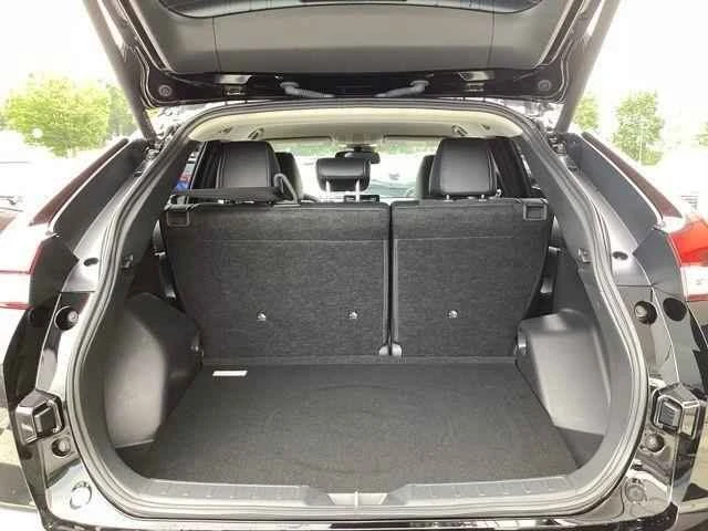 2025 Mitsubishi Eclipse Cross - Image 9 of 20