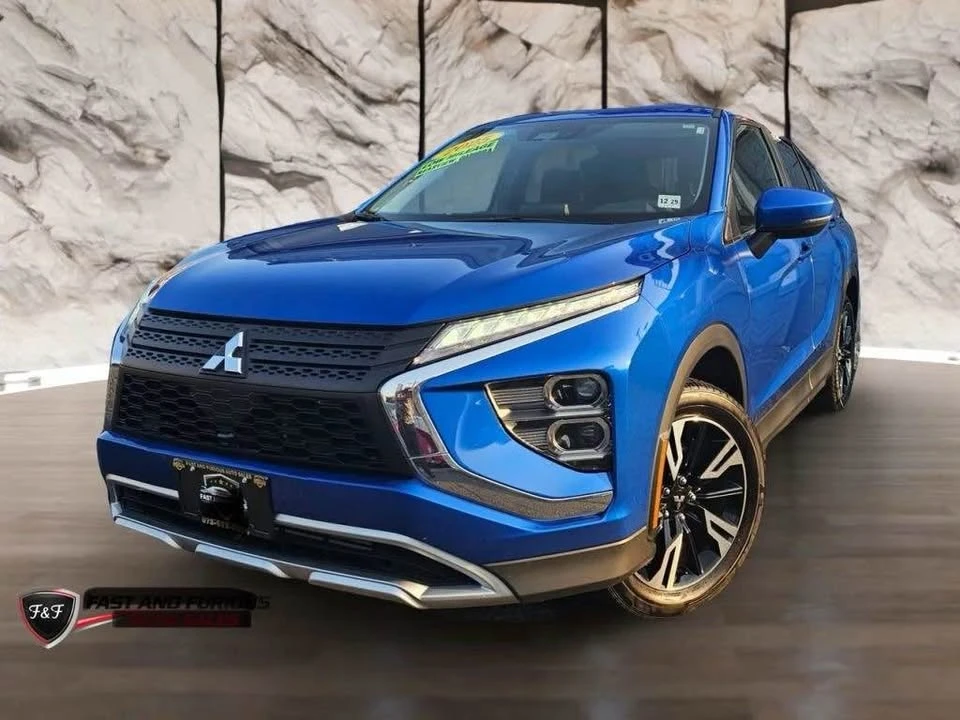 2025 Mitsubishi Eclipse Cross - Image 2 of 20