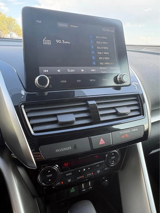 2025 Mitsubishi Eclipse Cross - Image 10 of 18