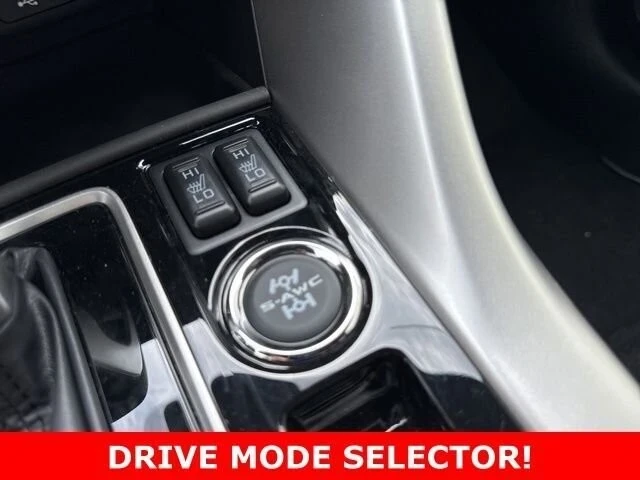2025 Mitsubishi Eclipse Cross - Image 17 of 21