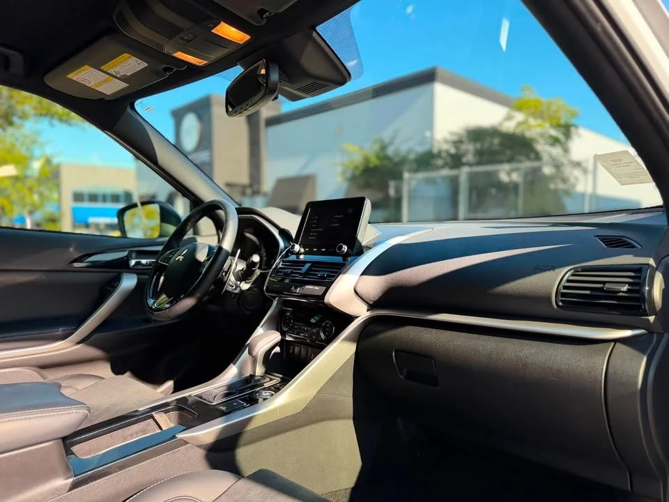2025 Mitsubishi Eclipse Cross - Image 17 of 20