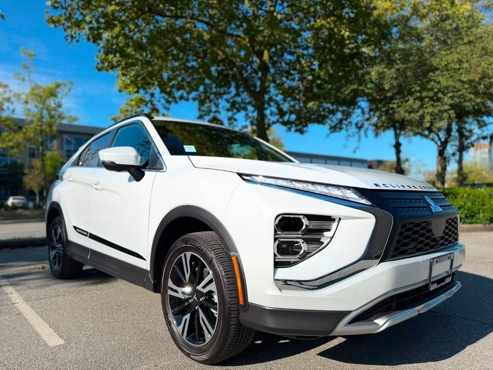 2025 Mitsubishi Eclipse Cross - Image 8 of 20