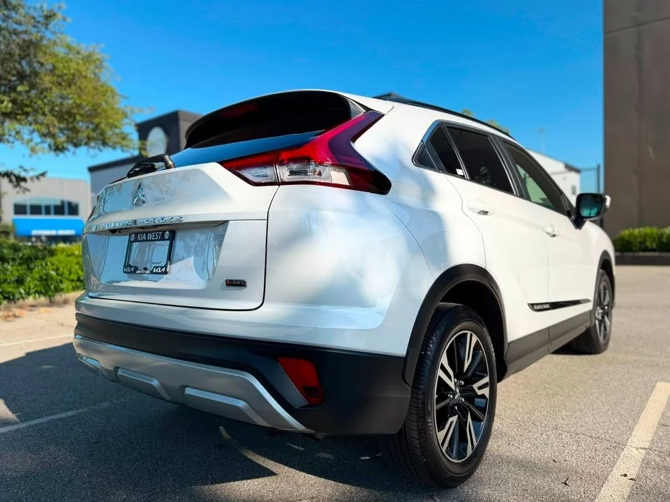 2025 Mitsubishi Eclipse Cross - Image 6 of 20