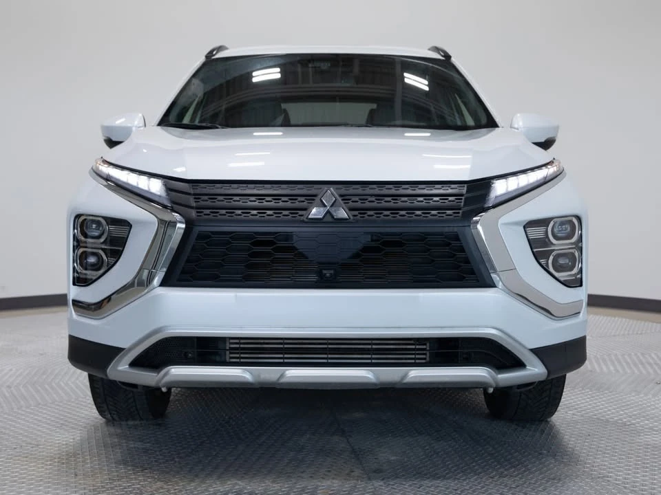 2025 Mitsubishi Eclipse Cross - Image 8 of 20