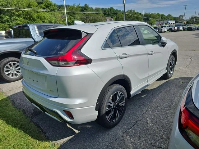 2025 Mitsubishi Eclipse Cross - Image 5 of 8