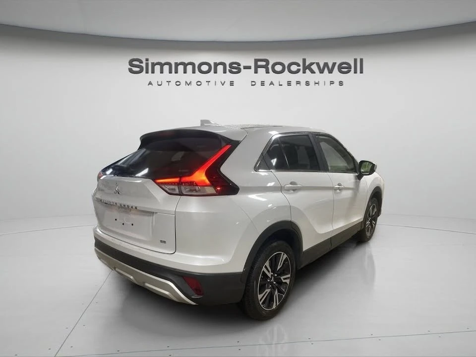 2025 Mitsubishi Eclipse Cross - Image 5 of 19