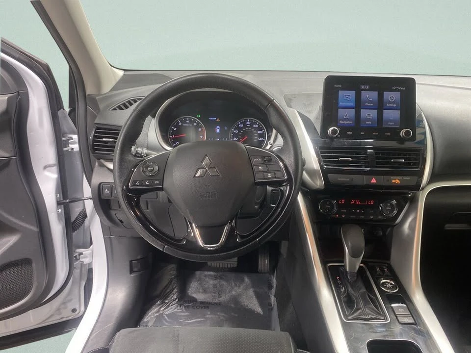 2025 Mitsubishi Eclipse Cross - Image 18 of 19
