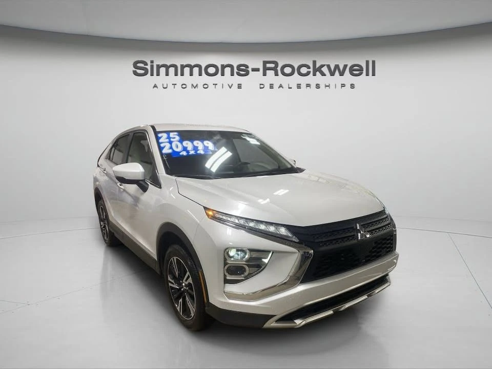 2025 Mitsubishi Eclipse Cross - Image 7 of 19