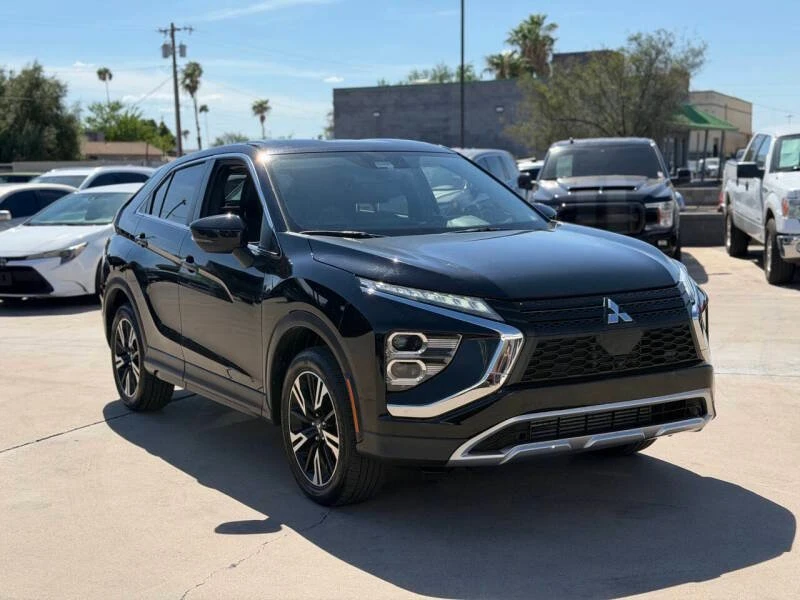 2025 Mitsubishi Eclipse Cross - Image 2 of 11