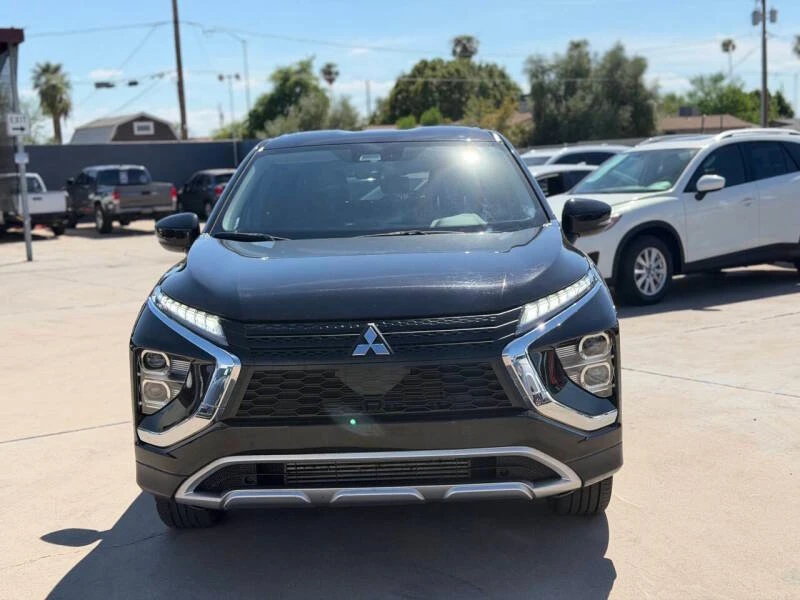 2025 Mitsubishi Eclipse Cross - Image 3 of 11