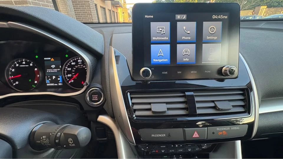 2025 Mitsubishi Eclipse Cross - Image 17 of 20
