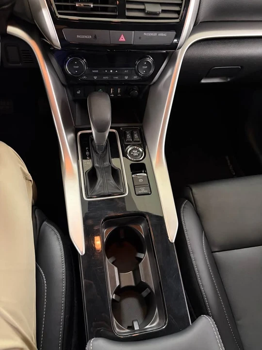 2025 Mitsubishi Eclipse Cross - Image 13 of 13