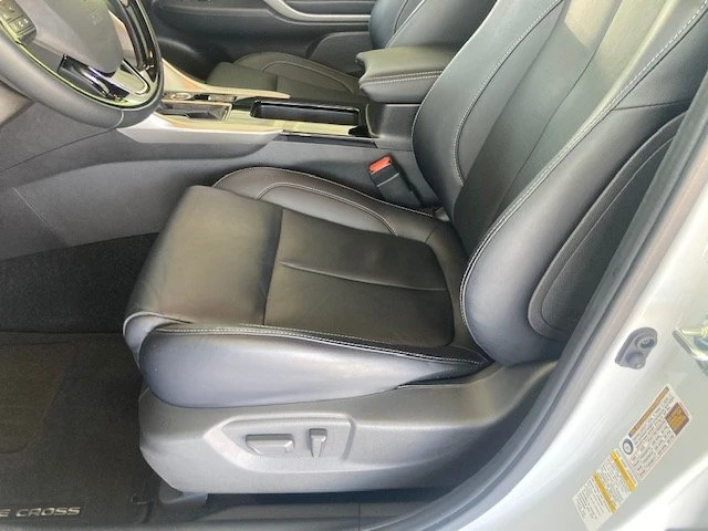 2025 Mitsubishi Eclipse Cross - Image 9 of 19